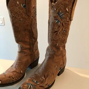 Lane boots size 7.5